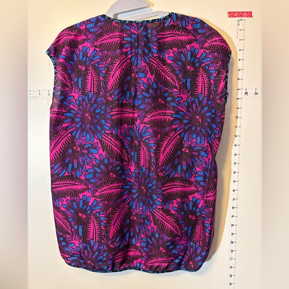 JCrew Abstract silk Pink and Blue Women's Top size 10 - Picture 3 of 6